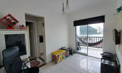 Apartamento a venda com 1 quarto e sala amplos, próximo à praia, parque prainha, são vicente, 41 m² privativos por r$ 230.000,00