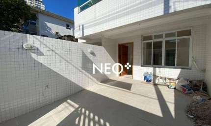 Casa com 3 dormitórios à venda, 150 m² por R$ 940.000,00 - Ponta da Praia - Santos/SP