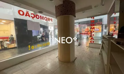 Ponto comercial para alugar na Avenida Ana Costa, Gonzaga, Santos