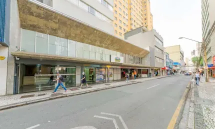 Conjunto Comercial para alugar, 44.25 m2 por R$575.00  - Centro - Curitiba/PR
