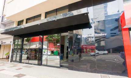 Conjunto Comercial para alugar, 48.50 m2 por R$1100.00  - Centro - Curitiba/PR