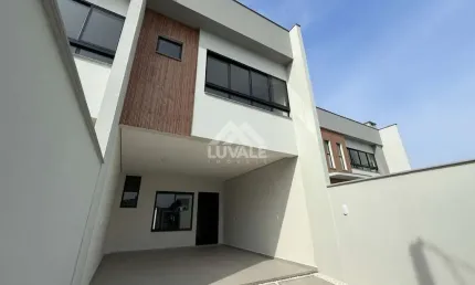 Geminado Duplex | Czerniewicz | 3 quartos (1 suíte) | 135m²