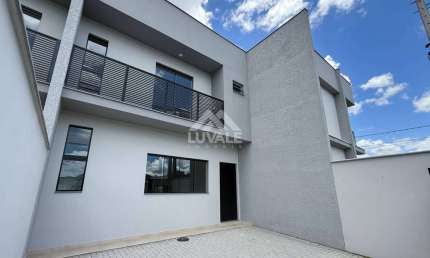 Geminado Duplex | Três Rios do Norte | 3 quartos (1 suíte) | 109m²