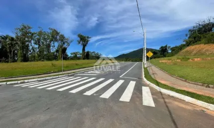 Terreno à venda na Rua Cely Grutzmacher, 1, Rau, Jaraguá do Sul