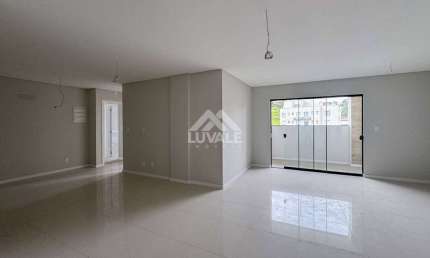 Apto | Jaraguá Esquerdo | 2 quartos (1 suíte) | 98m²