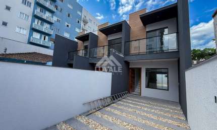 Geminado Duplex | Jaraguá Esquerdo | 2 suítes | 95m²