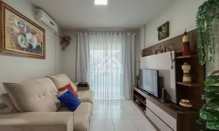 Apto Mobiliado | Barra do Rio Cerro | 3 quartos (1 suíte) | 87m²