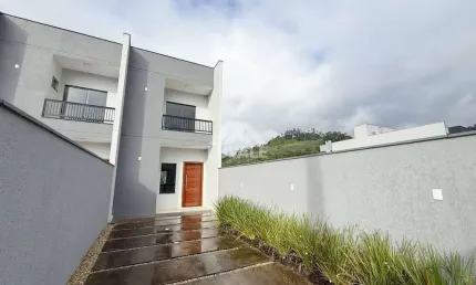 Casa com 2 quartos à venda no Beira Rio, Guaramirim 