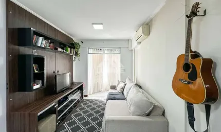 Apto Mobiliado | Ilha da Figueira | 3 quartos (1 suíte) | 76m²