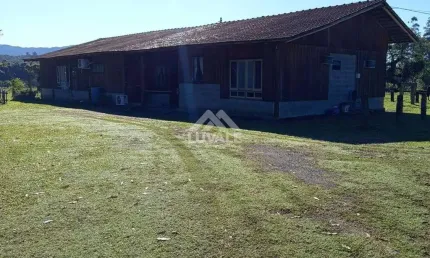 Chácara / sítio com 3 quartos à venda no Nereu Ramos, Jaraguá do Sul 