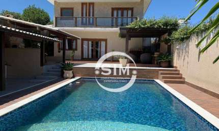 Casa com 4 dormitórios à venda, 360 m² em Campo Redondo - São Pedro da Aldeia/RJ