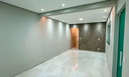 Sobrado para venda possui 145 metros quadrados com 3 quartos