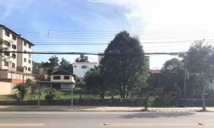 Terreno para venda  no Bairro Sagrada Família em Caxias do Sul
