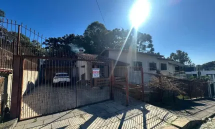 Casa com 3 quartos à venda na Ana Rech, Caxias do Sul 