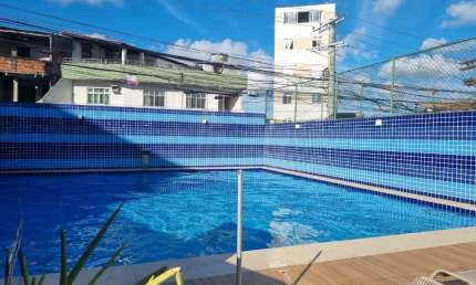 Apartamento à venda com três quartos em Sussuarana, no Espumas Flutuantes
