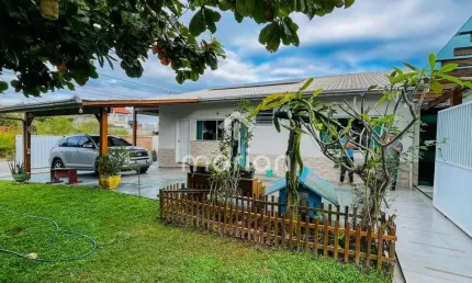 Casa com 2 quartos à venda no Itacolomi, Balneário Piçarras 
