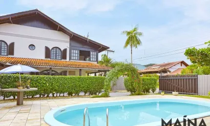 Casa em condomínio fechado com 7 quartos à venda no Vorstadt, Blumenau , 509 m2 por R$ 2.800.000