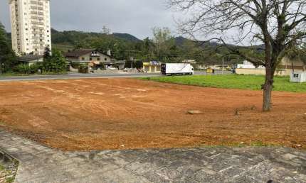 Terreno comercial à venda no Itoupava Central, Blumenau  por R$ 5.500.000