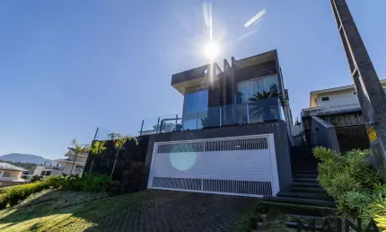 Casa com 3 quartos à venda no Itoupava Central, Blumenau , 420 m2 por R$ 3.100.000