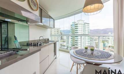 Apartamento com 3 quartos à venda em Meia Praia, Itapema , 129 m2 por R$ 1.800.000