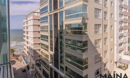 Apartamento com 3 quartos à venda em Meia Praia, Itapema , 129 m2 por R$ 2.790.000