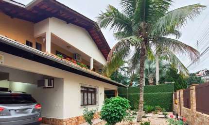 Casa com 4 quartos à venda na Vila Nova, Blumenau , 319 m2 por R$ 1.499.000