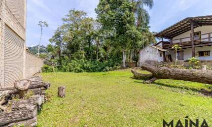 Terreno à venda no Vorstadt, Blumenau  por R$ 850.000