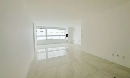 Apartamento com 3 quartos à venda na Escola Agrícola, Blumenau , 106 m2 por R$ 799.000