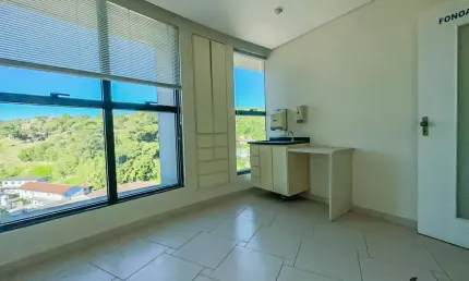 Ponto comercial com 2 salas à venda no garcia, blumenau , 90 m2 por r$ 550.000