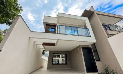 Casa com 3 quartos à venda no Velha, Blumenau , 279 m2 por R$ 1.530.000
