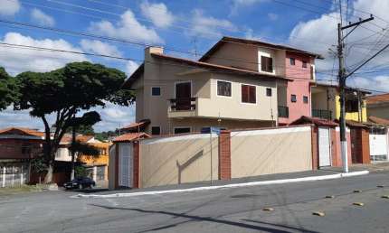 Sobrado à venda no bairro Jardim Vila Galvão - Guarulhos/SP