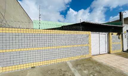 Casa com 3 quartos à venda na Avenida Perimetral Vida Nova, 237, Vida Nova, Parnamirim