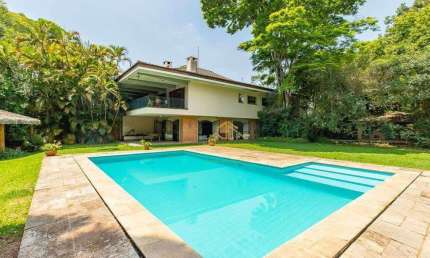 Casa com 6 quartos sendo 2 suítes  à venda, 721 m² por R$ 5.400.000 - Condomínio Parque Silvino Pereira - Granja Viana - Cotia/SP