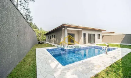 Casa térrea com 3 quartos, sendo 3 suítes à venda, 241 m² por R$ 1.380.000 - Gramado - Cotia/SP