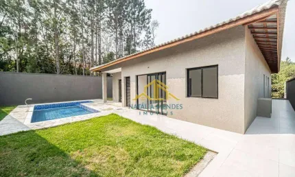 Casa térrea com 3 quartos, sendo 3 suítes à venda, 241 m² por r$ 1.380.000 - gramado - cotia/sp