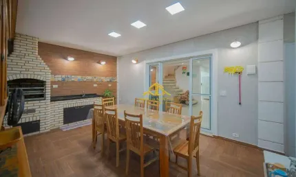 Casa com 3 quartos à venda, 125 m² por R$ 665.000 - Vila Santo Antônio - Cotia/SP