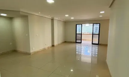 APARTAMENTO MA PONTA DO FAROL COM 202 M² PARA VENDA