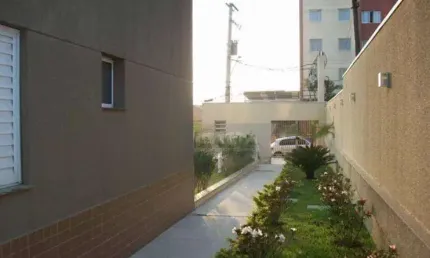 Apartamento com 2 dormitórios à venda, 47 m² por R$ 239.000,00 - Itaquera - São Paulo/SP