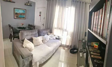 Apartamento com 2 dormitórios à venda, 40 m²  - Itaquera - São Paulo/SP