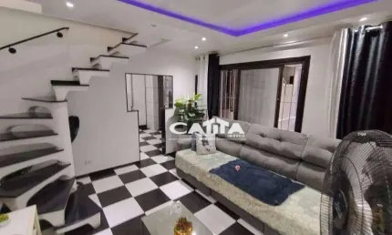 Casa na Cidade Líder 4 Dormitórios, 5 Vagas, 195 m²