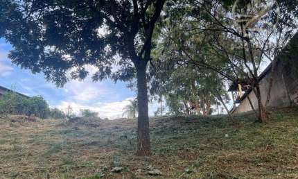 Terreno à venda na Monterrey, Louveira  por R$ 330.000