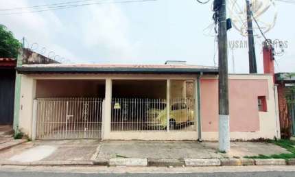 Casa com 3 quartos à venda na Vila Bossi, Louveira  por R$ 850.000
