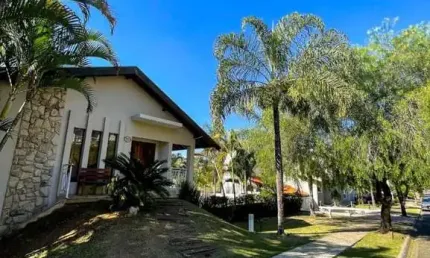 Casa em condomínio fechado com 3 quartos à venda no Condomínio Residencial Terras do Caribe, Valinhos , 240 m2 por R$ 1.690.000
