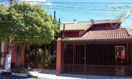 Casa com 3 quartos à venda no Parque das Videiras, Louveira , 224 m2 por R$ 870.000
