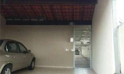 Casa com 3 quartos à venda na Terra Nobre, Louveira  por R$ 730.000