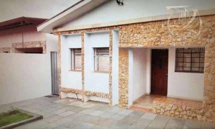 Casa com 3 quartos à venda na Vila Santana, Valinhos  por R$ 700.000