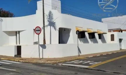 Casa com 3 quartos para alugar no Vila Pasti, Louveira  por R$ 4.500