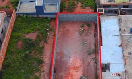 Terreno comercial à venda no Parque dos Sabias, Louveira  por R$ 325.000