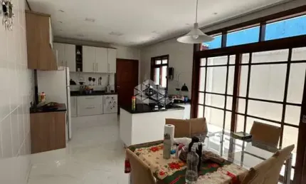 Sobrado dos sonhos: 3 dorms, suíte, quintal com churrasqueira e localização privilegiada em guarulhos!