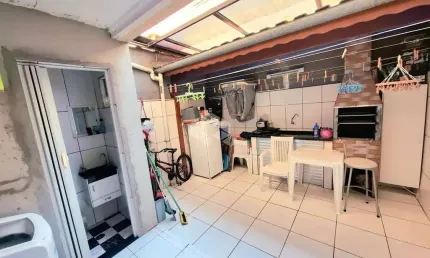 Oportunidade! Casa 2 Dormitórios no Bela Vista, Guarulhos - Próximo ao Centro